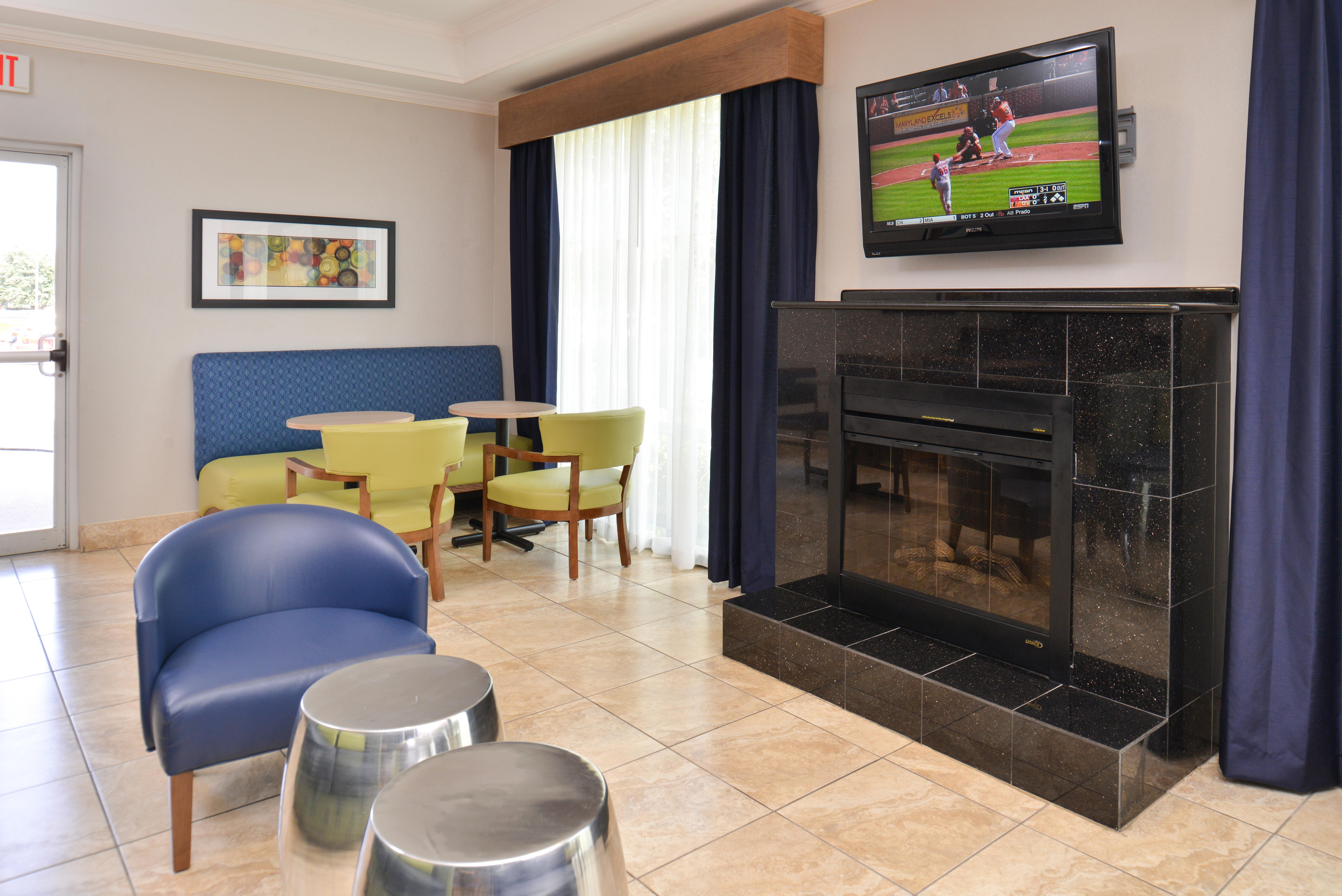 Holiday Inn Express & Suites San Antonio South Kültér fotó